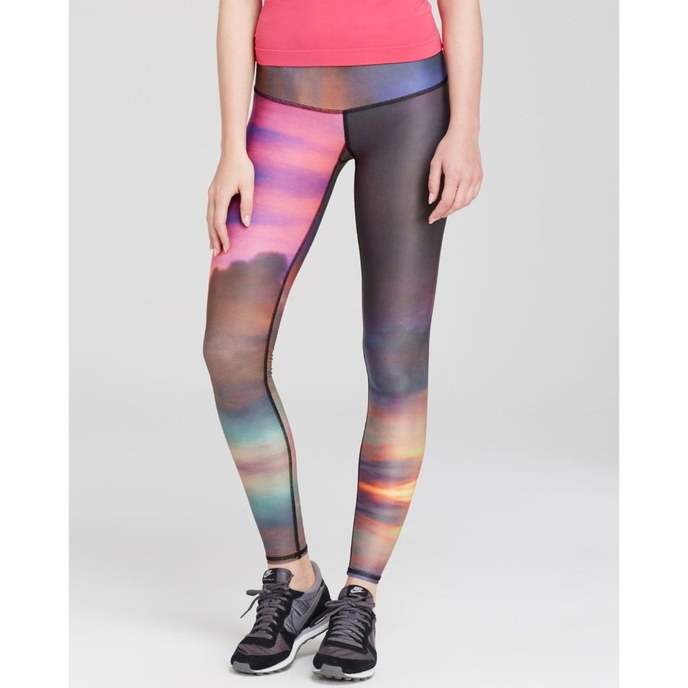 Teeki Clouds Sunset Leggings Size Small
